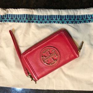 *QUICK POST* Red Tory Burch Phone Wallet